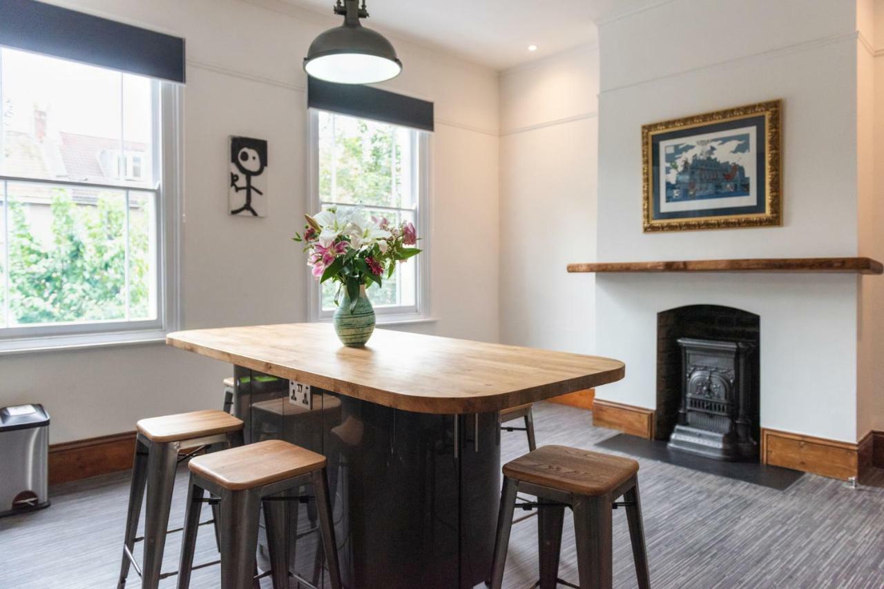 Hotel 144 Lower Cheltenham Place Bristol Zewnętrze zdjęcie